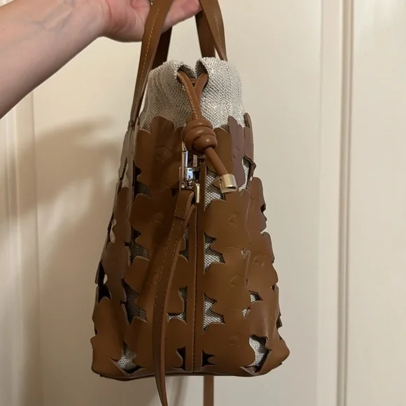 Ted Baker London Florean Flower Laser Cut Tote - Picture 5 of 12